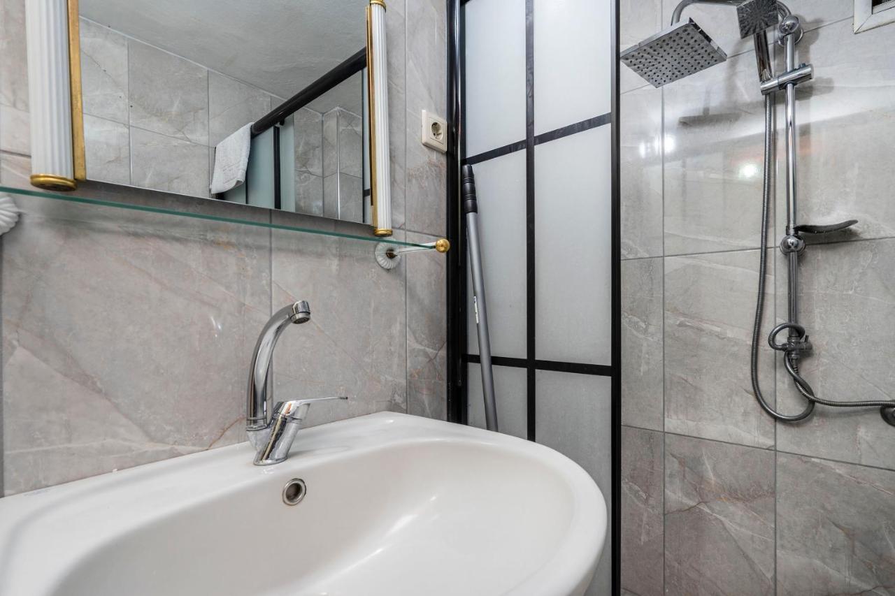 Downtown Core 3 Bedroom Fully Equipped Bursa Buitenkant foto